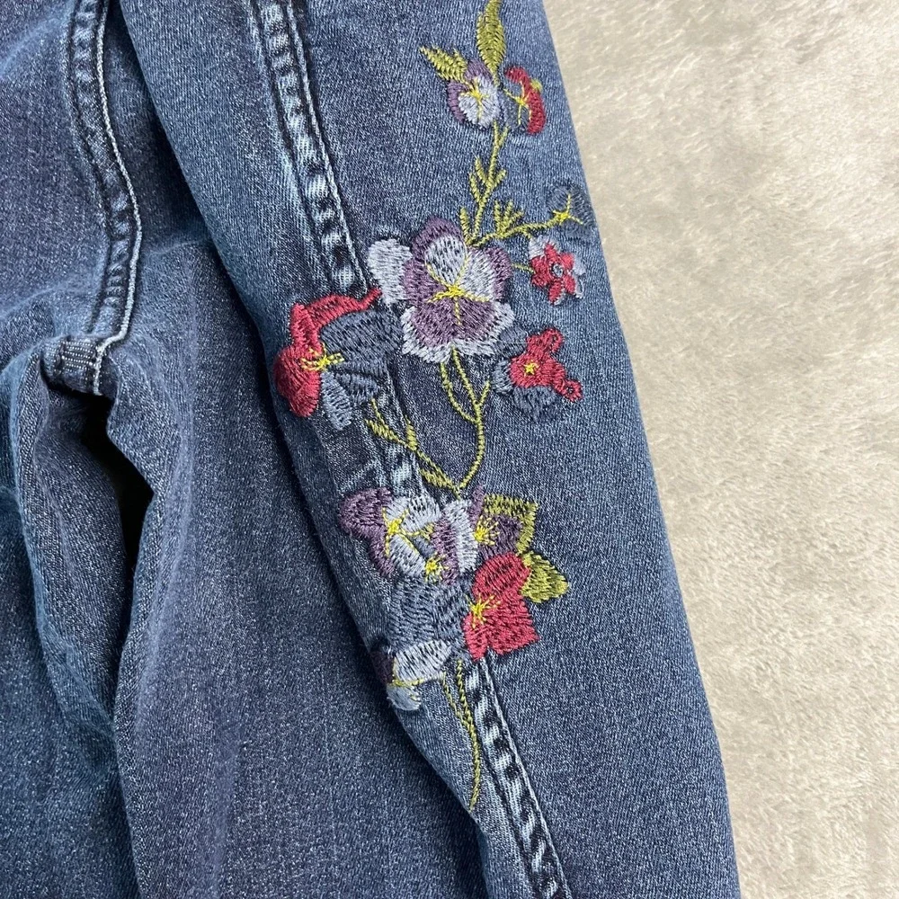 J. Jill Authentic Fit Slim Ankle Jeans Womens 10 Blue Floral Embroidered Denim